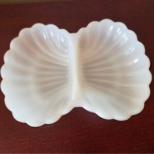 vintage Avon milk glass double seashell divided dish.